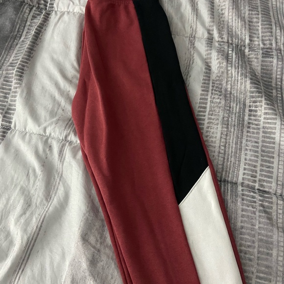 Nike Sweatpants - Picture 4 of 6